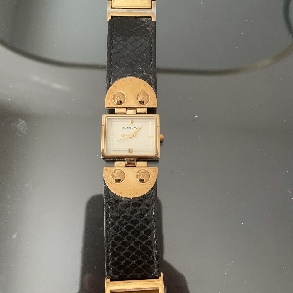 Michael kors watch